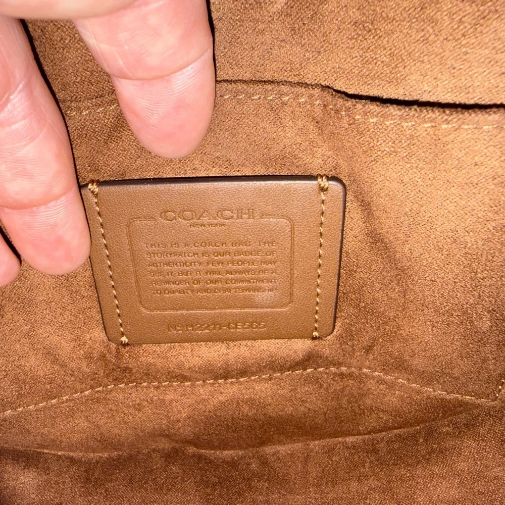 COACH Morgan Saddle Bag in Colorblock Signature Canvas with Gold-Tone Hardware - Picture 15 of 15